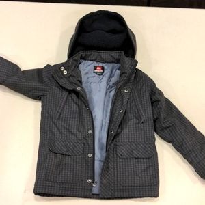 Quicksilver boy jacket for 6 year old